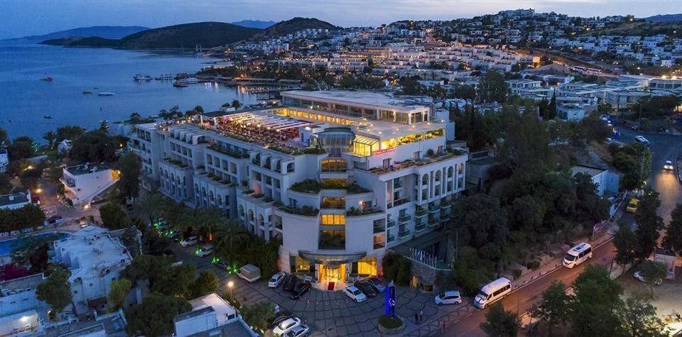 Royal Asarlik Beach Hotel - Ultra All Inclusive Gümbet Esterno foto