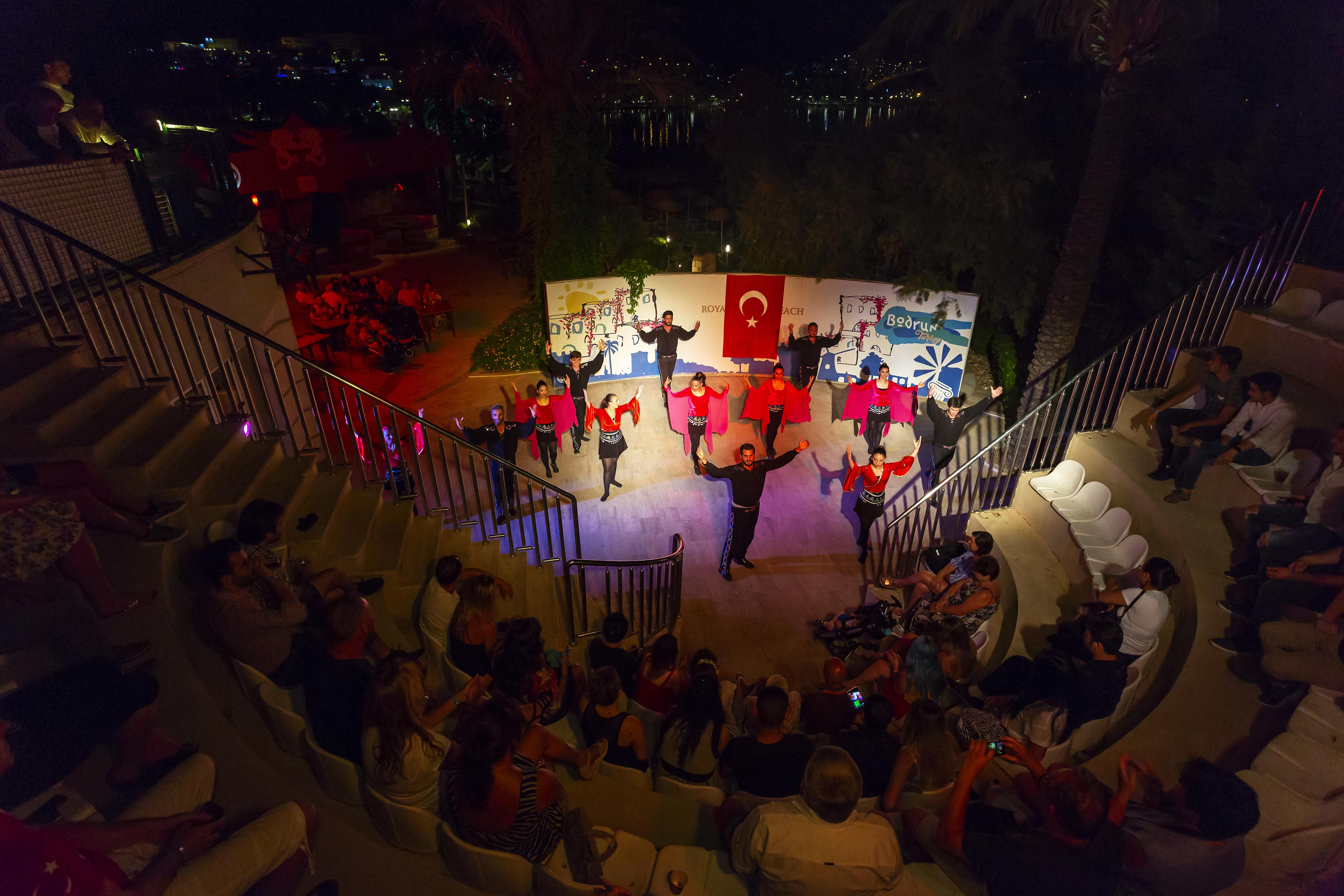 Royal Asarlik Beach Hotel - Ultra All Inclusive Gümbet Esterno foto