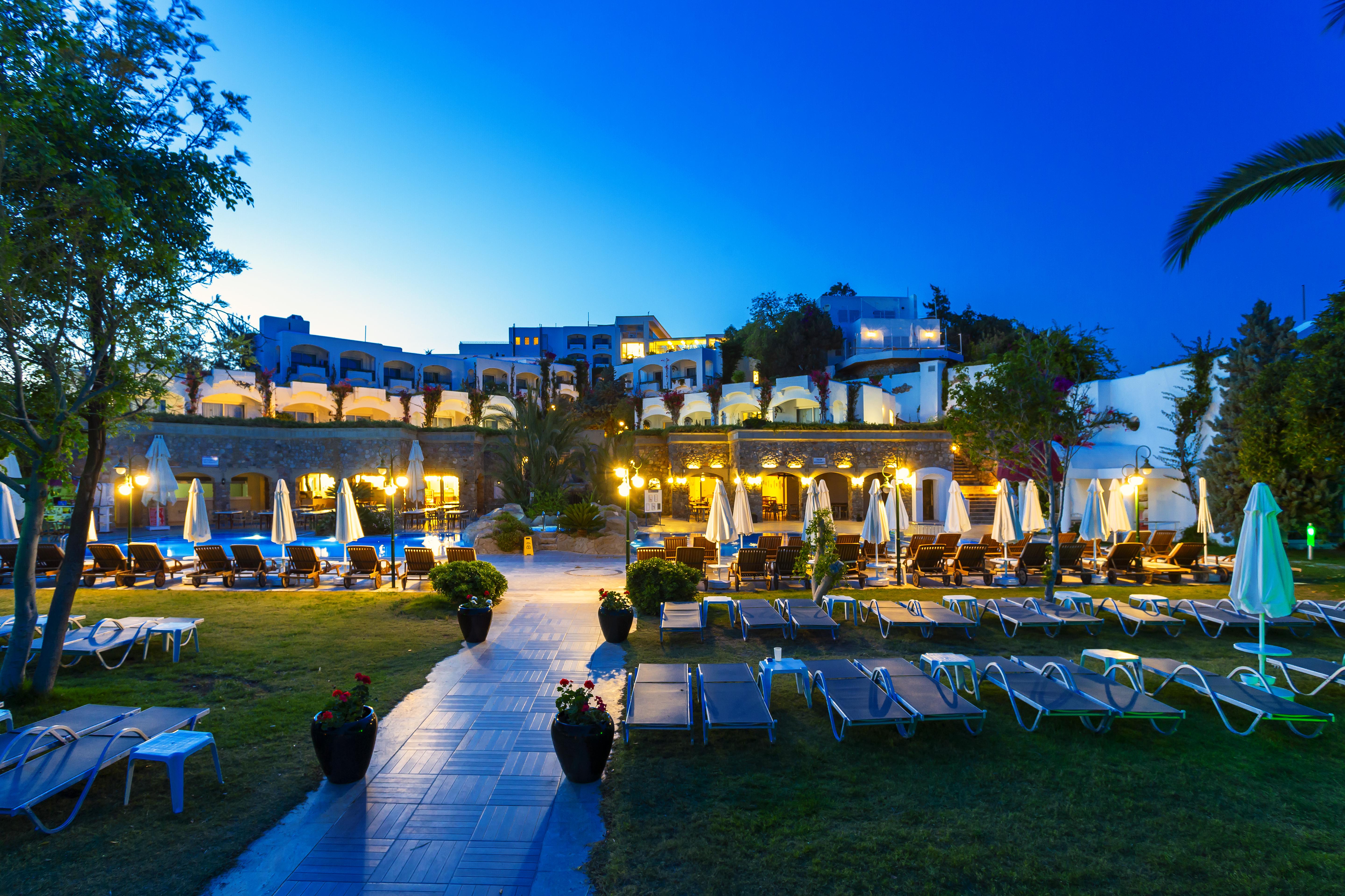 Royal Asarlik Beach Hotel - Ultra All Inclusive Gümbet Esterno foto
