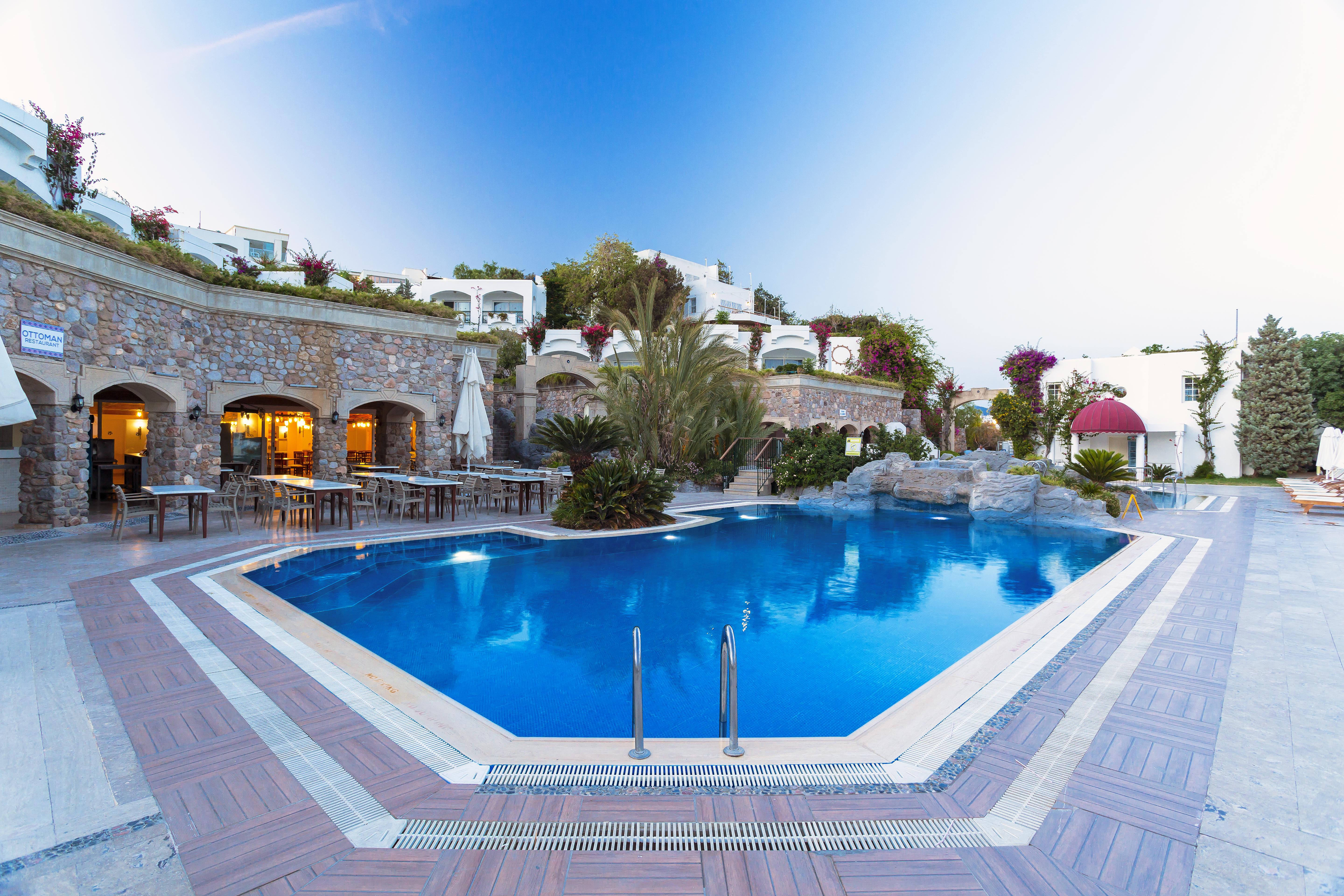 Royal Asarlik Beach Hotel - Ultra All Inclusive Gümbet Esterno foto