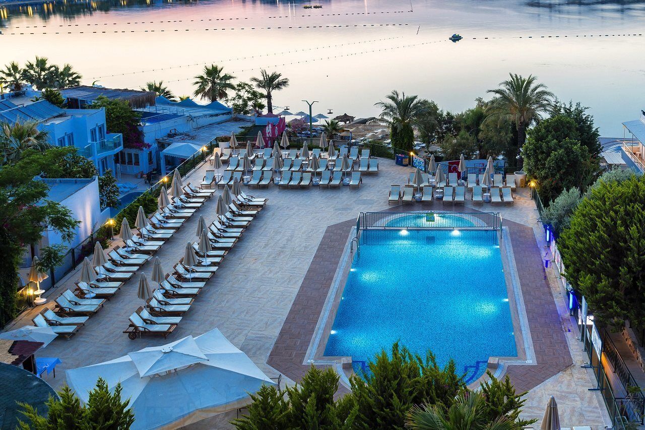 Royal Asarlik Beach Hotel - Ultra All Inclusive Gümbet Esterno foto
